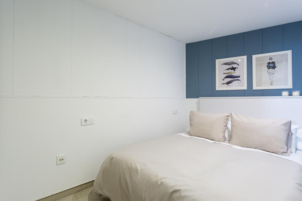 Apartamentos Diaber Gerona 22 セビリア エクステリア 写真